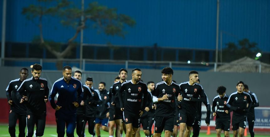 الأهلي يستأنف تدريباته استعدادًا لمباراة فاركو في الدوري