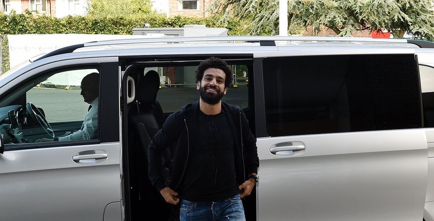 عمر السومة لـ"صلاح": أنت خير من من يرفع رأس العرب