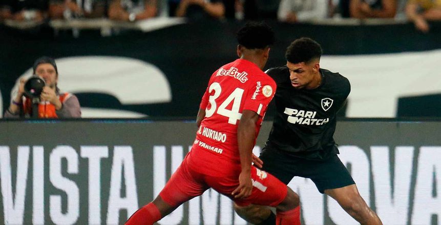 بوتافوجو يواصل تصدره للدوري البرازيلي بهدفين في مرمى براجانتينو