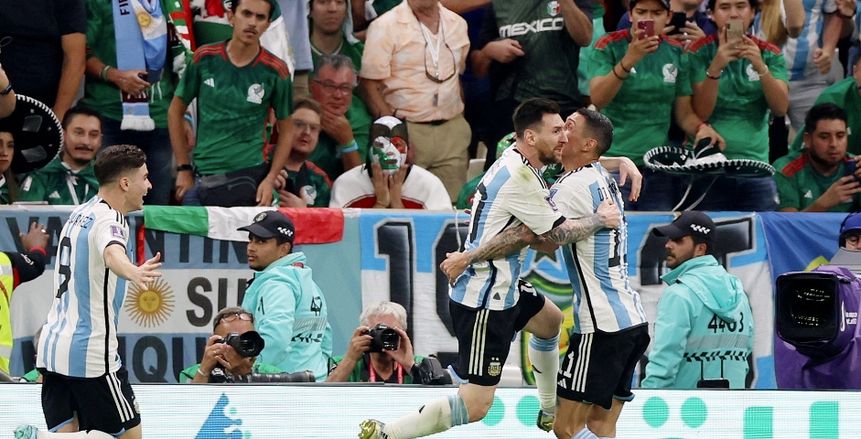 رقصة ميسي تعود.. الأرجنتين تضرب المكسيك بثنائية في كأس العالم 2022