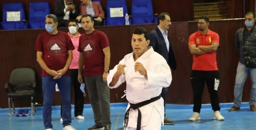 اليوم.. افتتاح بطولة الشركات رقم 53 ببورسعيد وتكريم أسرة "اللواح"