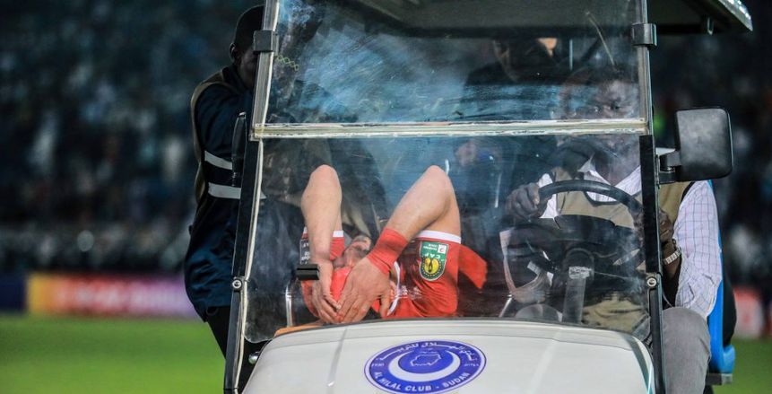 طبيب الأهلي يحسم مشاركة أحمد فتحي وياسر إبراهيم في لقاء بيراميدز