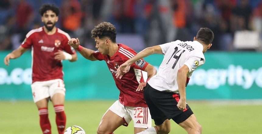 خبير تحكيمي: حكم الأهلي واتحاد العاصمة لم يكن مرشحًا لإدارة اللقاء