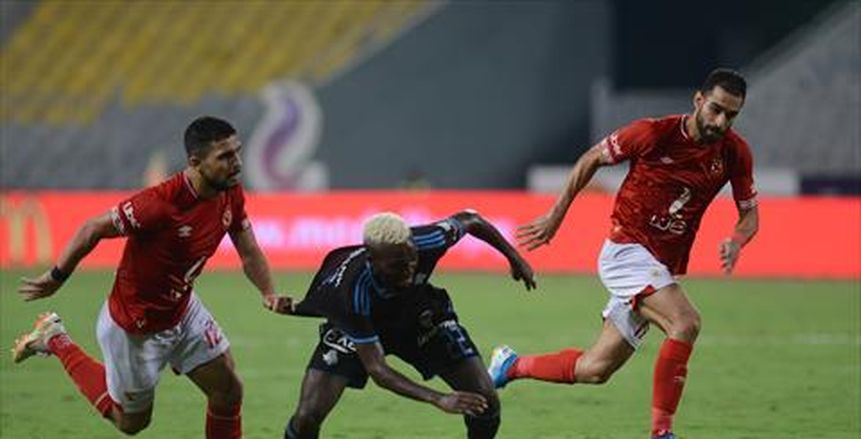 الأهلي يشكو جهاد جريشة.. و"الخنيسي" في الصورة لدعم الهجوم
