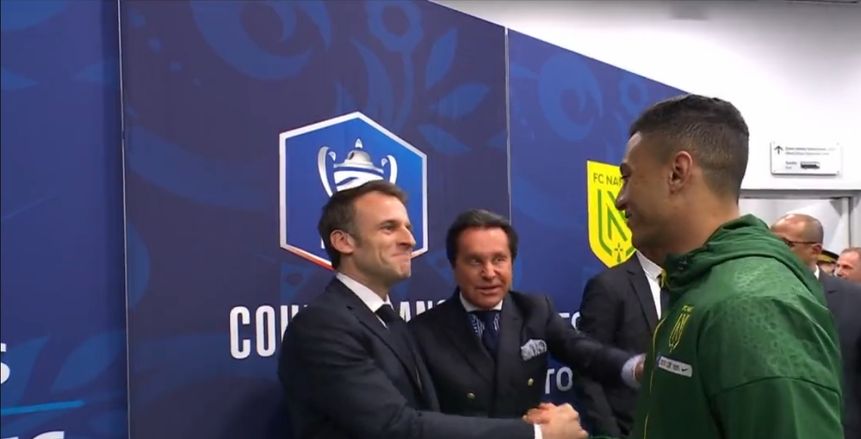 مصطفى محمد يلتقي بالرئيس الفرنسي قبل نهائي كأس فرنسا