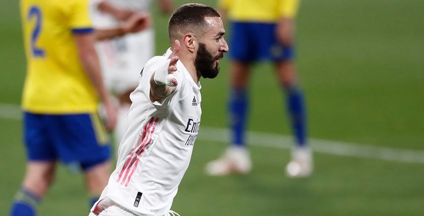 ريال مدريد يفوز على قادش بثلاثية ويتصدر ترتيب الدوري الإسباني «فيديو»