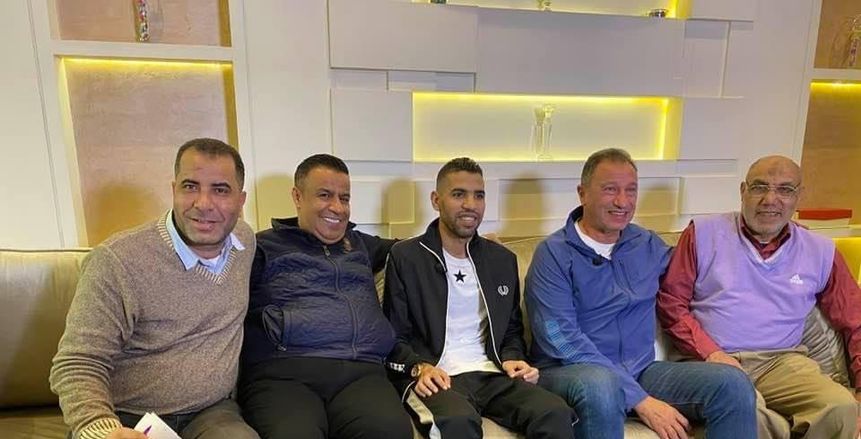 الخطيب ويعقوب السعدي يزوران مؤمن زكريا في منزله