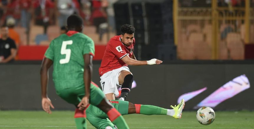 مواعيد مباريات اليوم والقنوات الناقلة.. مصر وغينيا بيساو والجزائر وأوغندا
