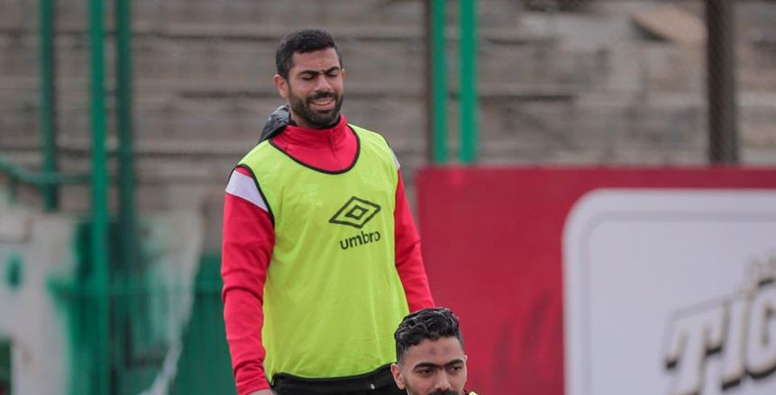 لماذا تجاهل إيهاب جلال ضم حسين الشحات بعد إصابة تريزيجيه وصلاح؟