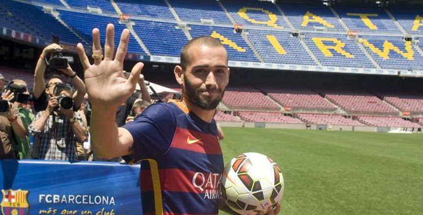 ظهير برشلونة ينتظر العروض الإيطالية