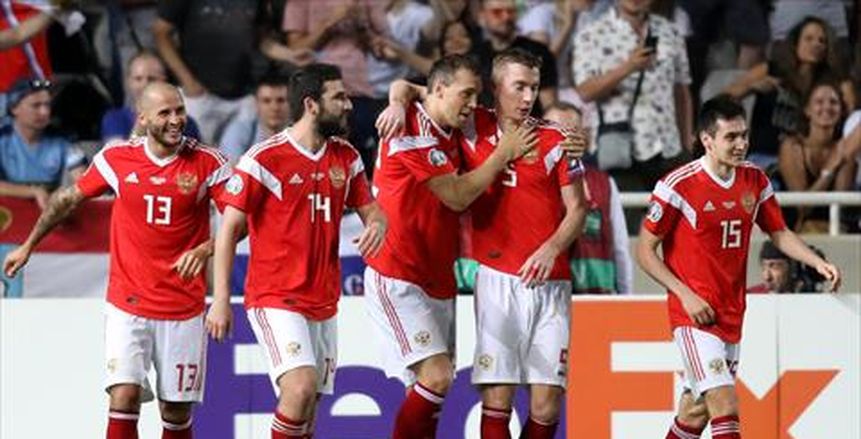 يورو 2020.. التشكيل الرسمي لمباراة الدنمارك وروسيا
