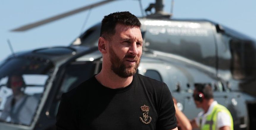 ميسي: برشلونة بيتي ولن أرحل عنه لأي فريق