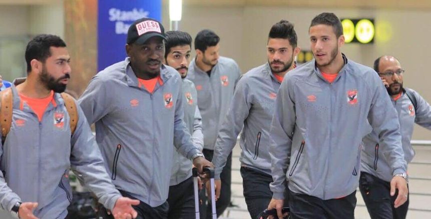 السفير المصري بجنوب إفريقيا يطمئن على بعثة الأهلي