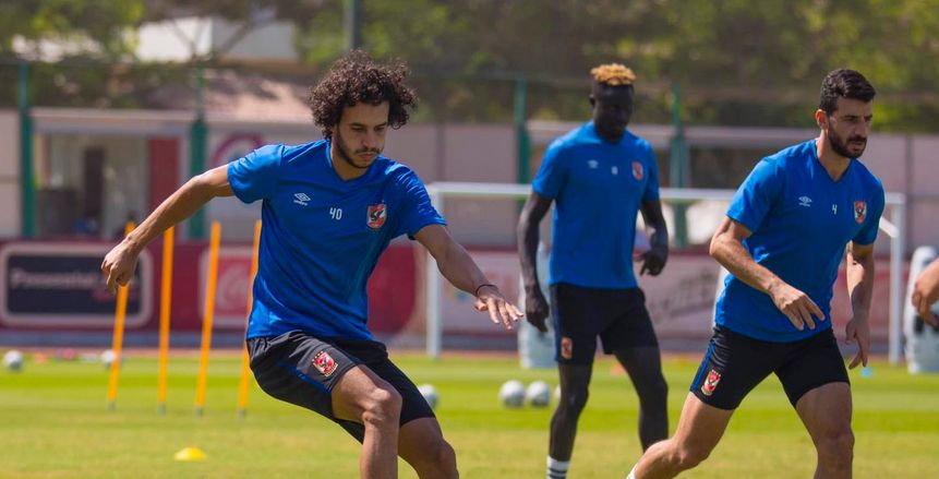 استبعاد العربي بدر من منتخب الشباب بعد مشادته مع ربيع ياسين