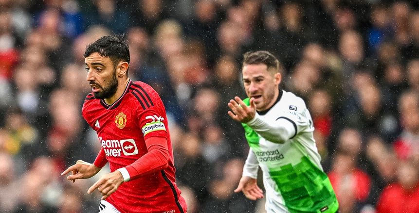 ليفربول يتقدم على مانشستر  يونايتد بهدف لويس دياز في الشوط الأول
