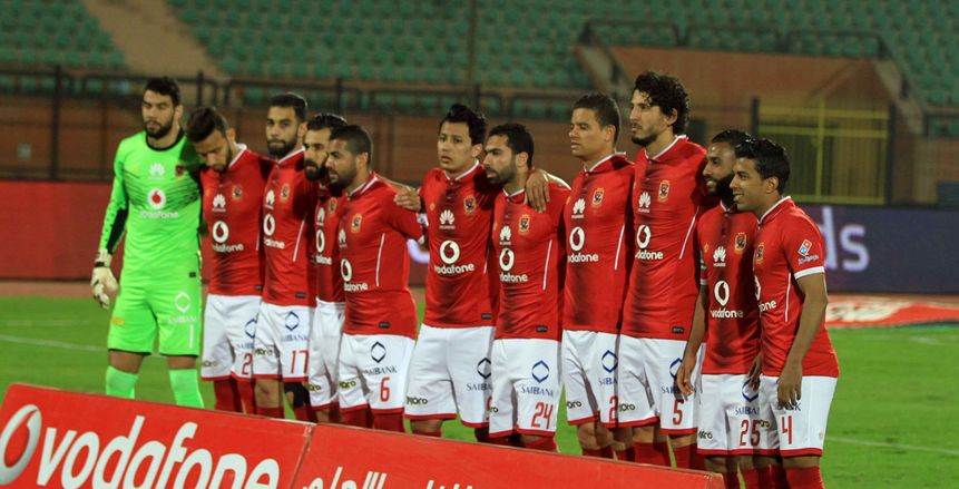 إدارة التسويق بالأهلي تحاول إنهاء مناقصة بث مباريات الفريق