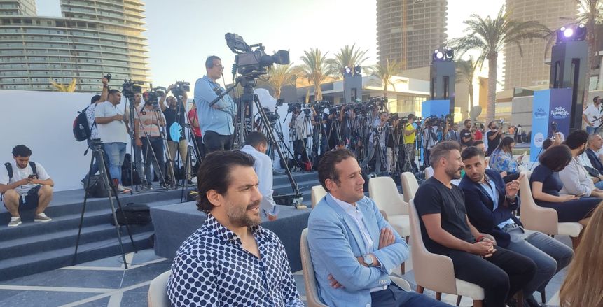 أحمد حسن ومحمد فضل وسيد معوض في مؤتمر مهرجان العلمين الجديدة