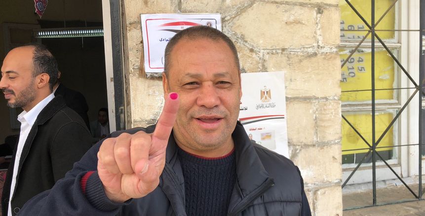 ضياء السيد: الرئيس السيسي يلعب دورا كبيرا لحل القضية الفلسطينية