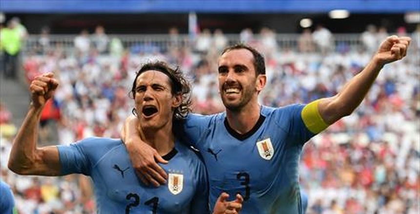 بالفيديو| كافاني يفتتح التسجيل لأوروجواي مبكرا أمام البرتغال
