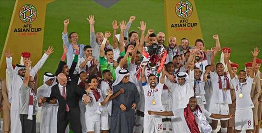 رسميا.. قطر تجدد عقد سانشيز حتى مونديال 2022