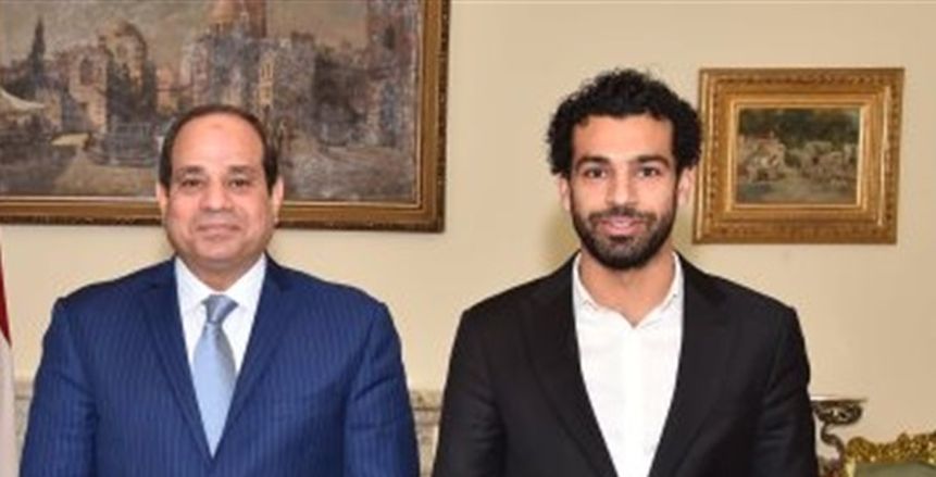 السيسي يواسي "صلاح" بعد إصابته: أتمنى أن يعود قريباً
