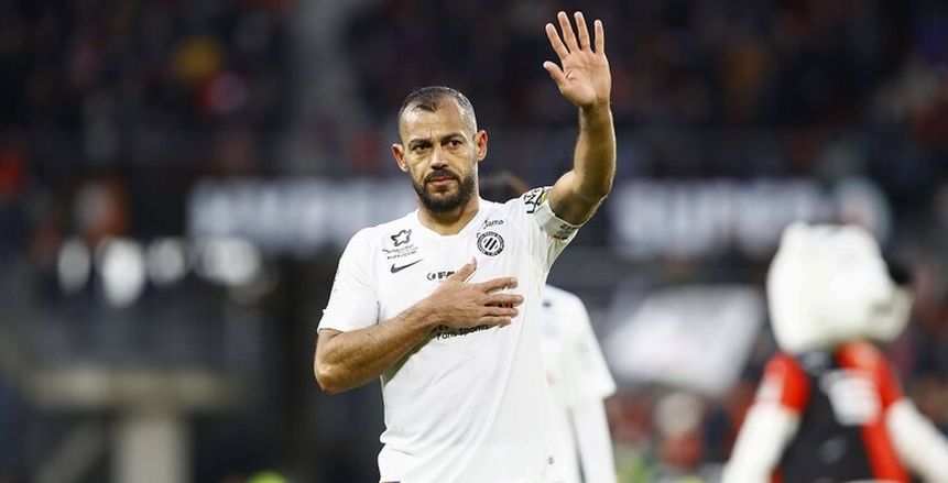 "مونبلييه" يمدد عقد لاعب كرة قدم عمره 42 عاما