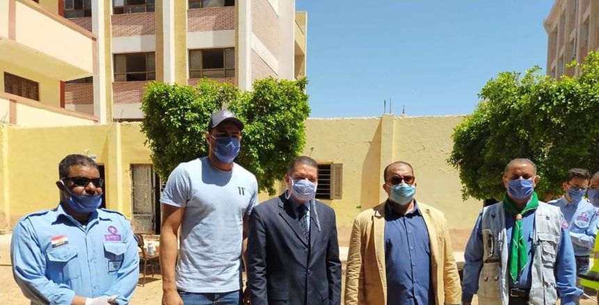 أبوجبل يشارك في حملة وزارة الرياضة للتطهير والتعقيم للوقاية من كورونا