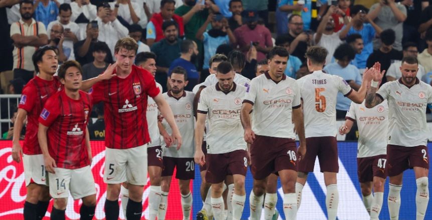 مانشستر سيتي يضرب إيفرتون بثلاثية في الدوري الإنجليزي