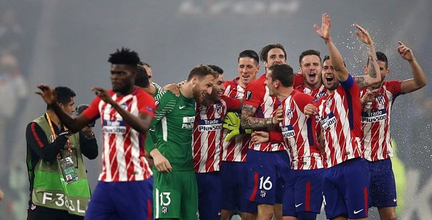 أتلتيكو مدريد يكشف عن قميصة الاحتياطي بالموسم الجديد