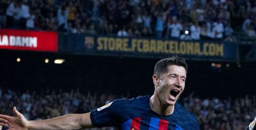 ليفاندوفسكي يقود هجوم برشلونة.. وبايرن يتسلح بثنائية ماني وموتينج