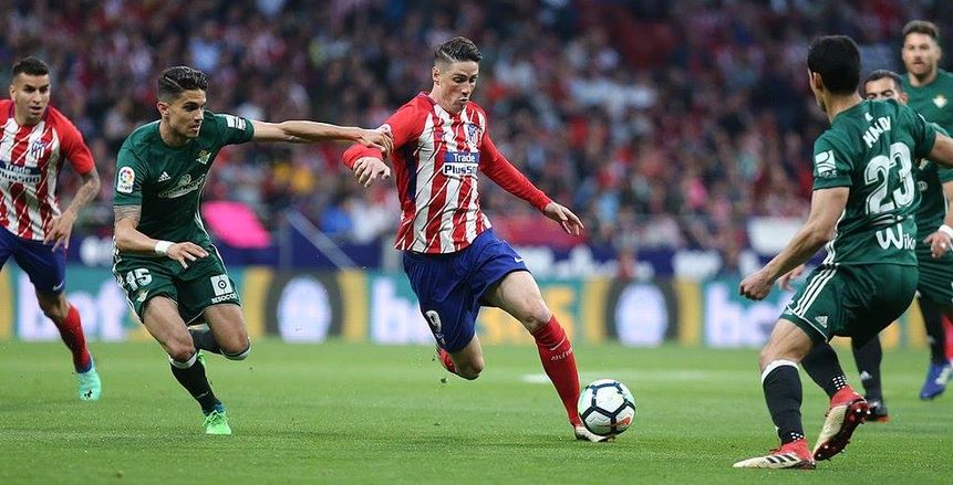أتلتيكو مدريد يتعادل سلبياً مع ريال بيتيس