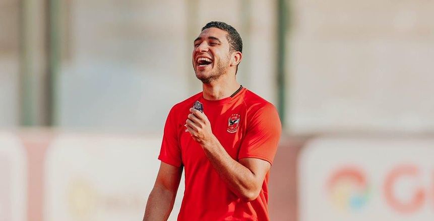 الأهلي يحتفل بعيد ميلاد رامي ربيعة الـ27