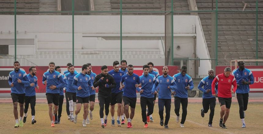 الأهلي يتدرب على ملعب سلطان بن زايد في الإمارات استعدادا للسوبر