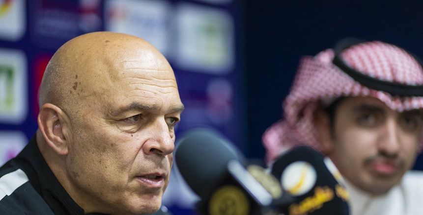 «جروس» يتحفّظ على اجتماعات الإدارة معه كل فترة.. ويهدد بالرحيل عن النادى نهائيًا