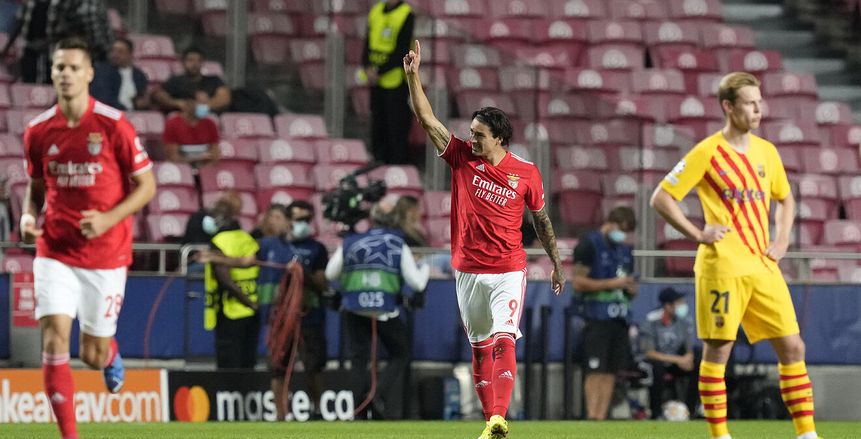 موعد مباراة برشلونة وبنفيكا في دوري أبطال أوروبا