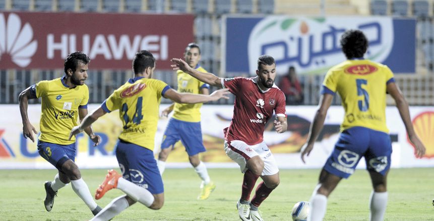 الموعد والمعلق والقنوات الناقلة لمباراة الأهلي والإسماعيلي