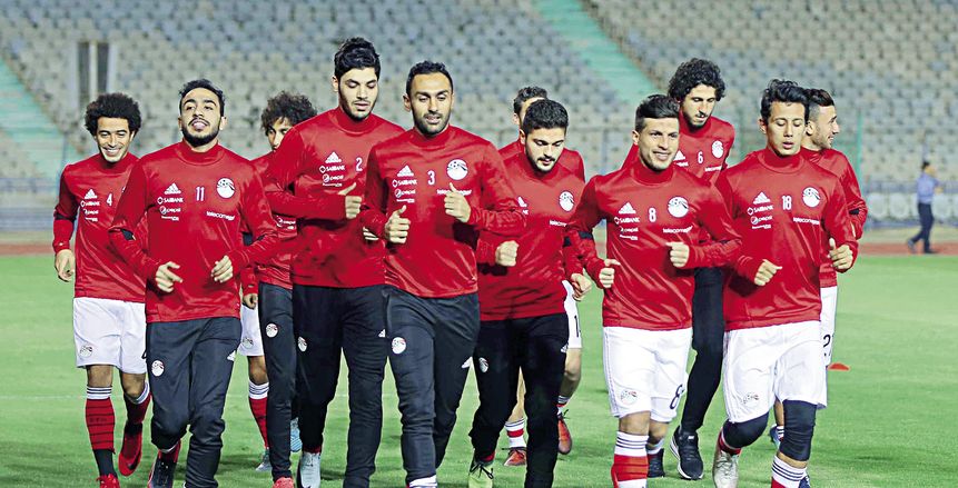 المنتخب يستعد للمونديال بتطبيق «البرنامج الغذائى».. و«كوبر» يرفض تقليص عدد اللاعبين