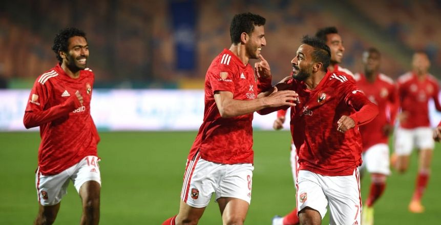 بيقولوا.. مبلغ خيالي لصفقة الأهلي ومصير حمدي فتحي وساسي يشجع الوداد