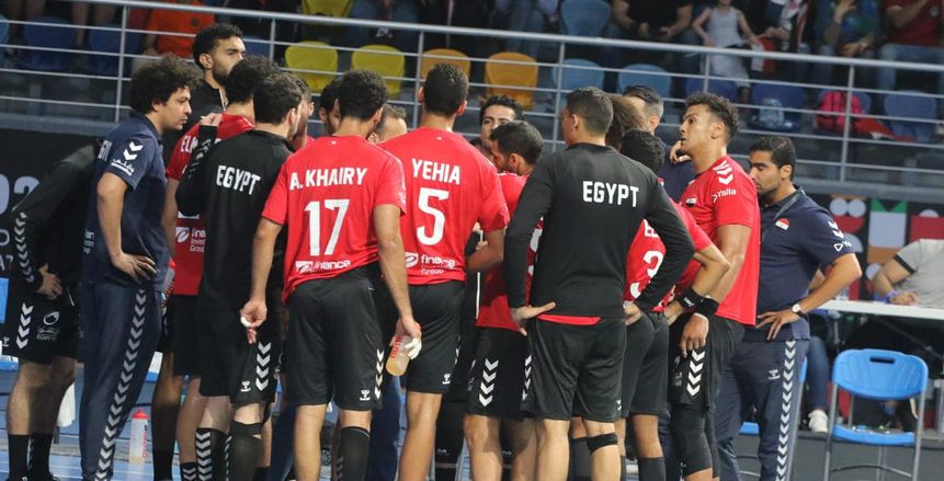 منتخب مصر يتقدم على تونس في الشوط الأول من نصف نهائي إفريقيا لكرة اليد