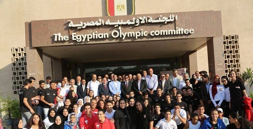 وزير الرياضة يلتقي البعثة المصرية المشاركة بدورة الألعاب الافريقية بالجزائر