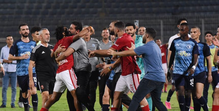 لاعب بيراميدز يكشف سبب أزمة الشحات والشيبي وعلاقة طاهر محمد طاهر بها