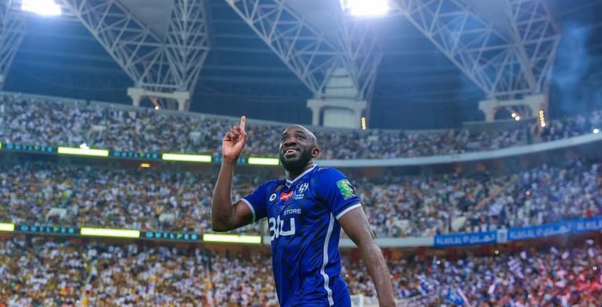 «الصفقة المنتظرة».. مهاجم الهلال السعودي السابق على رادار الأهلي «خاص»
