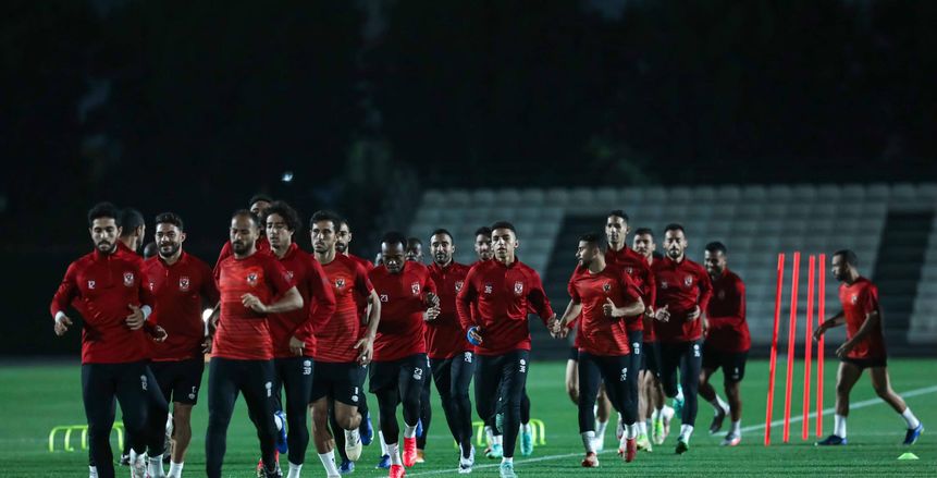 الأهلي يختتم تدريباته استعدادا للهلال.. وسفير مصر بالسودان يحضر المران