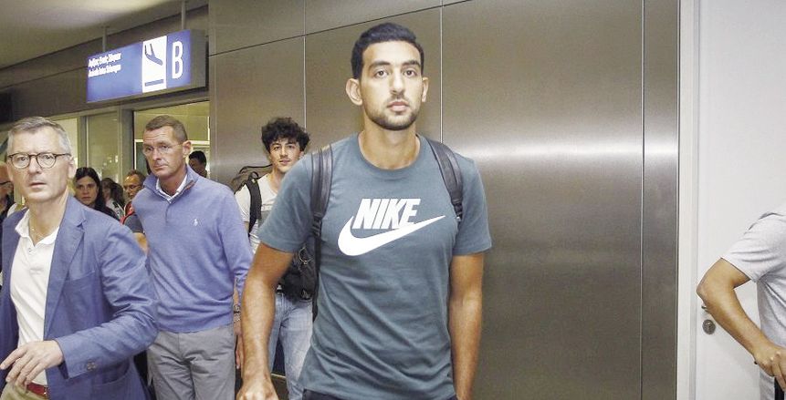 «كوكا» يزامل «شيكابالا ومرسى ووردة» بالدورى اليونانى