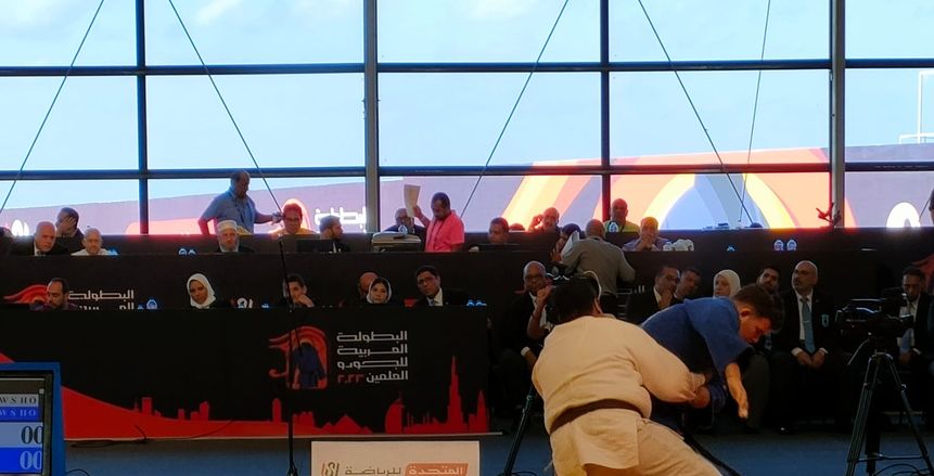 الكويتي حسين أبوجابر يحصد ذهبية وزن 81 كيلو بالبطولة العربية في العلمين