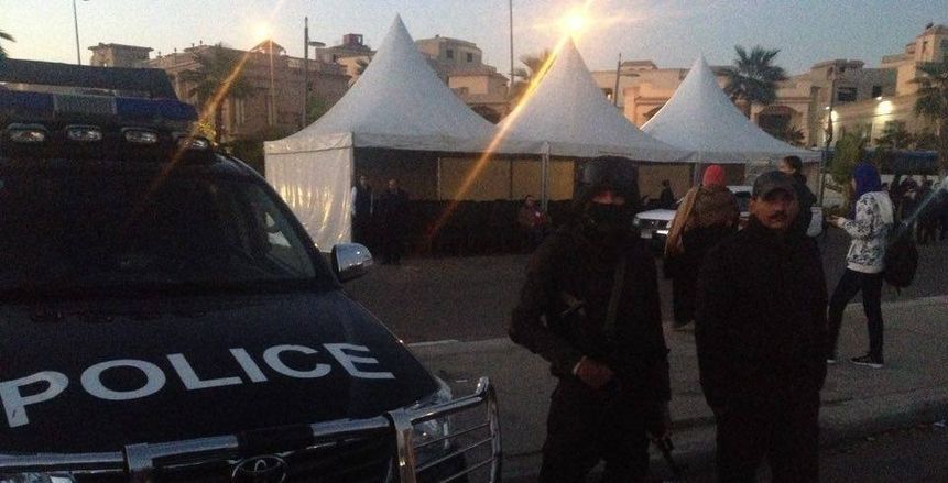 مشادات بين أمن "الدفاع الجوي" والإعلاميين في "ماراثون زايد" لمنعهم من الدخول