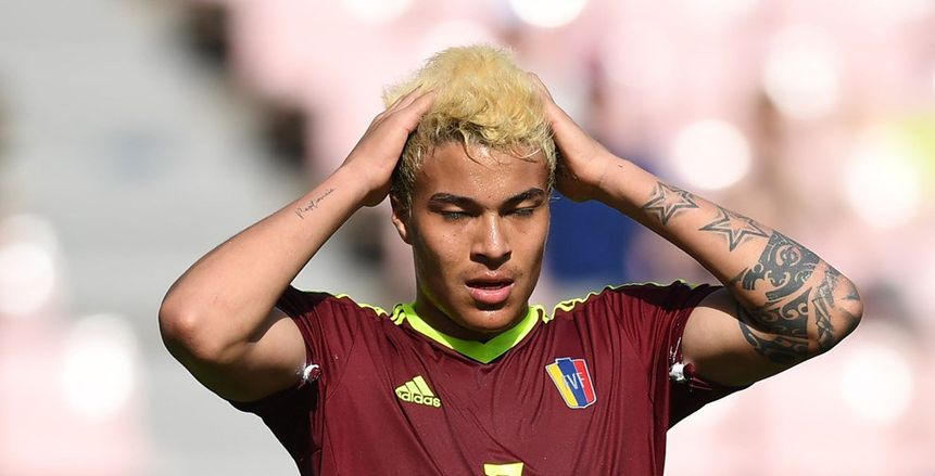 مشاجرة بين لاعبي فنزويلا وأوروجواي قبل نهائي كأس العالم للشباب