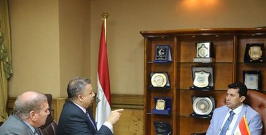 وزير الرياضة يبحث مع رئيس اتحاد الكشافة استضافة مصر المؤتمر العالمي بشرم الشيخ