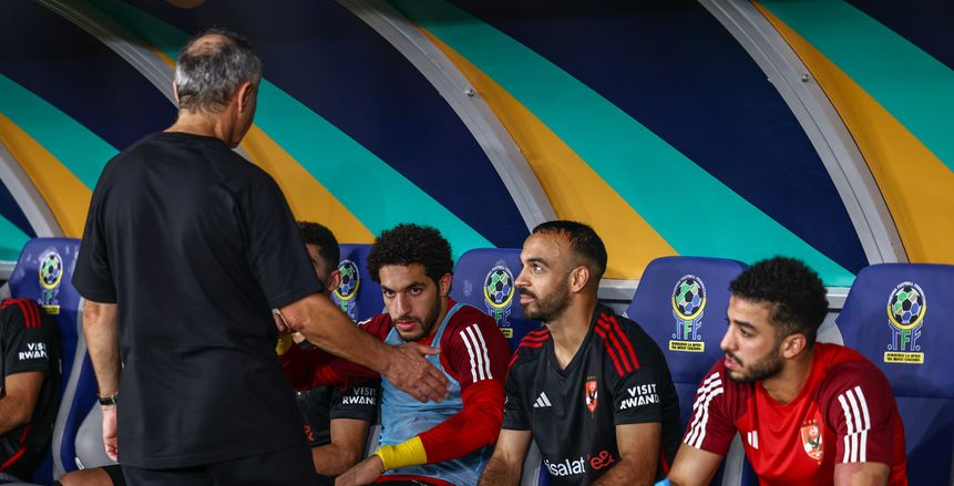 تفاصيل أزمة أفشة مع كولر بعد استبداله في لقاء الأهلي والمقاولون العرب