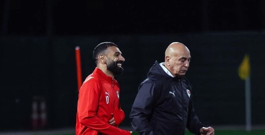 محمد صلاح يكشف سبب تصريحاته عن «اللاعبين المحليين» ووعد للشعب المصري